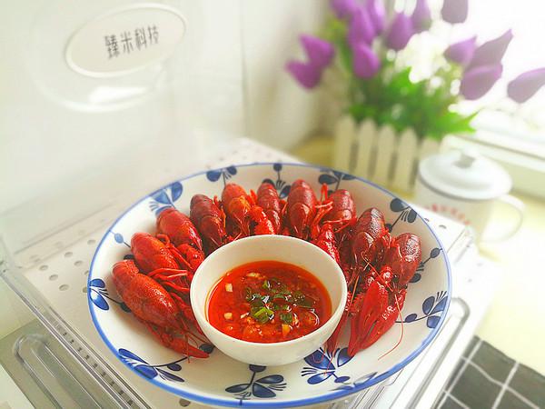 清蒸小龍蝦的做法-家常味蒸菜譜-易網健康養生網 清蒸小龍蝦的做法-家常味蒸菜譜