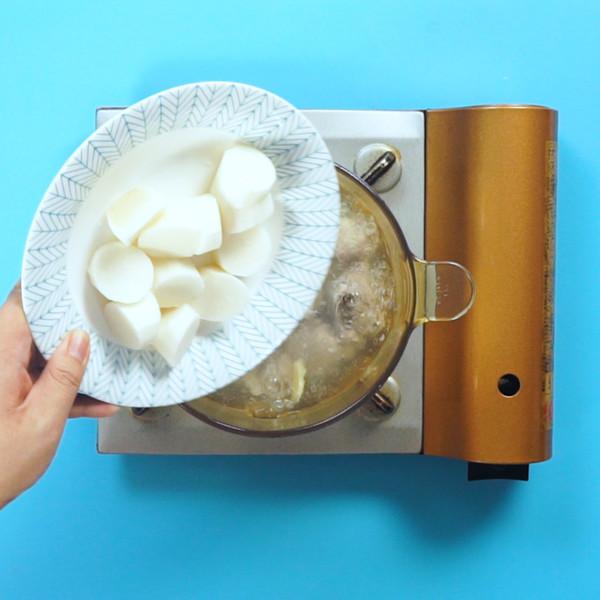 山藥排骨湯的做法-咸鮮味燉菜譜