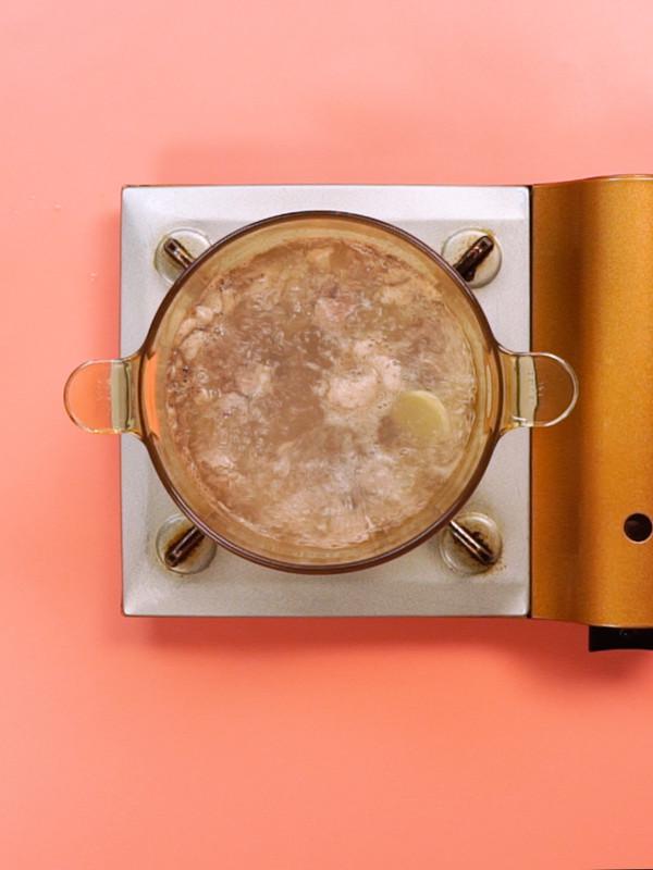 牛腩燉蘿卜的做法-咸鮮味燉菜譜