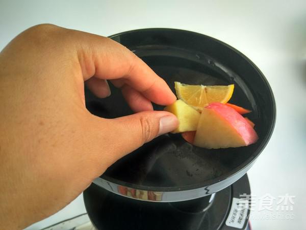 瘦身果蔬汁的做法-果味榨汁菜譜