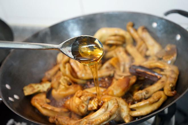 香辣鹵鴨掌的做法-家常味煮菜譜