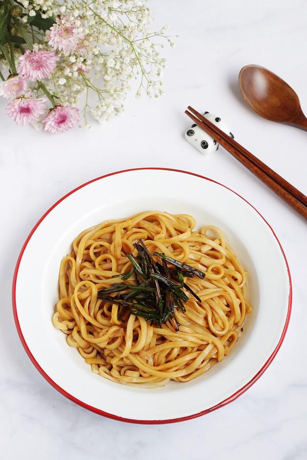 蔥油面的做法-咸鮮味拌菜譜