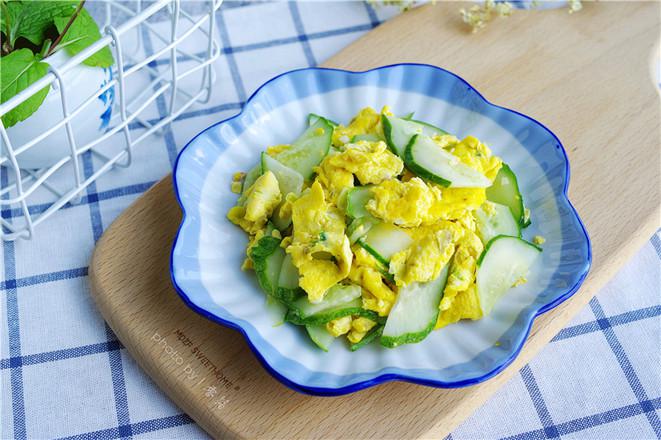 黃瓜炒鴨蛋的做法-家常味炒菜譜