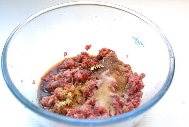 牛肉茴香水餃的做法-家常味煮菜譜