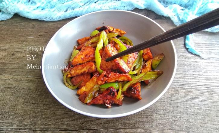 香辣醬尖椒炒豆腐的做法-香辣味炒菜譜-易網健康養生網 香辣醬尖椒炒豆腐的做法-香辣味炒菜譜