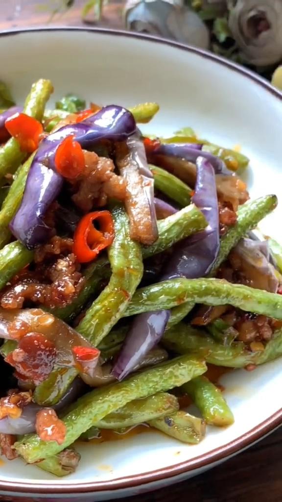 豆角炒茄子的做法-咸鮮味炒菜譜