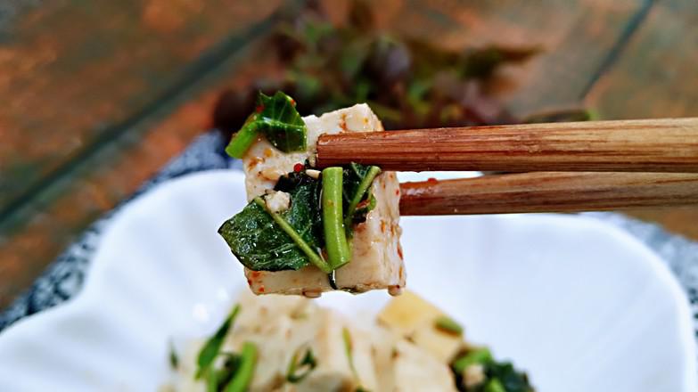 香椿拌豆腐的做法-咸鮮味拌菜譜-易網健康養生網 香椿拌豆腐的做法-咸鮮味拌菜譜