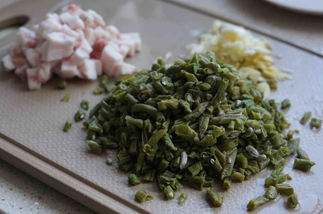 蜆肉炒豆角的做法-家常味炒菜譜