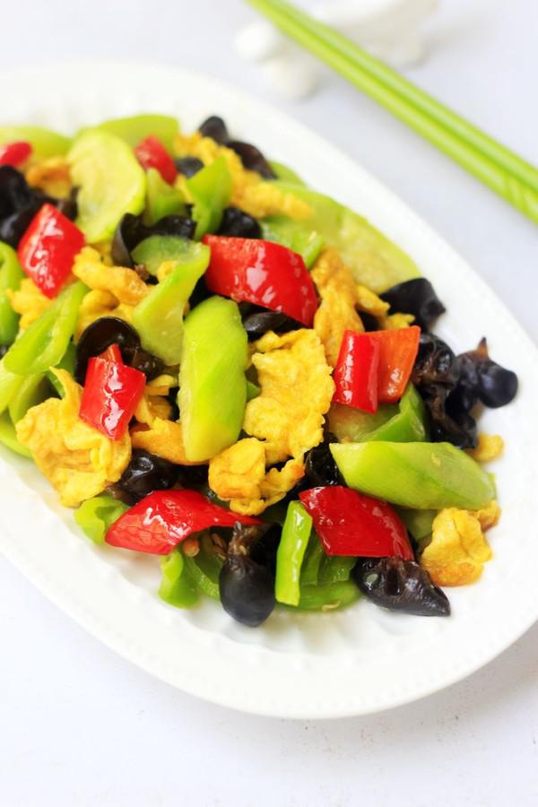 絲瓜木耳炒雞蛋的做法-咸鮮味炒菜譜