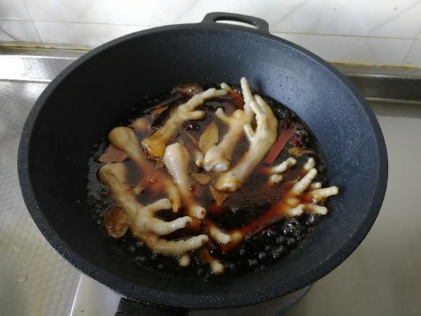 鹵雞爪的做法-香辣味鹵菜譜