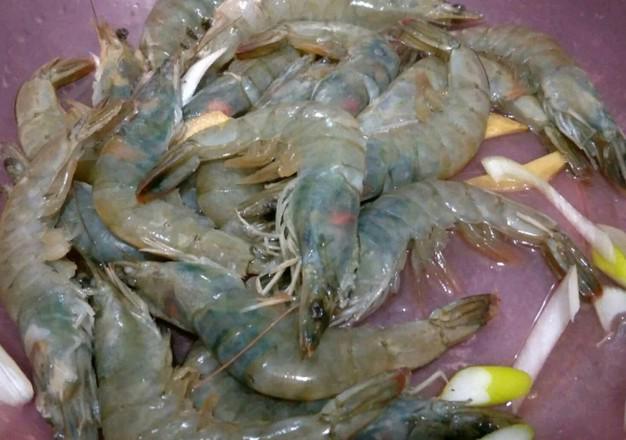 番茄蝦的做法-家常味炒菜譜