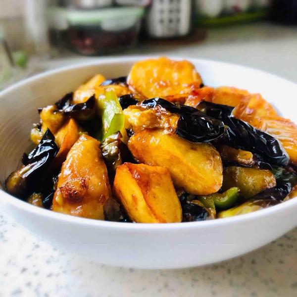 有油水的地三鮮的做法-家常味炒菜譜