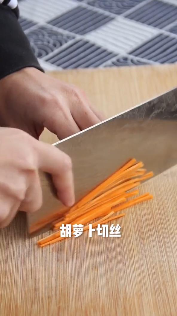 魚香豆腐的做法-家常味炒菜譜