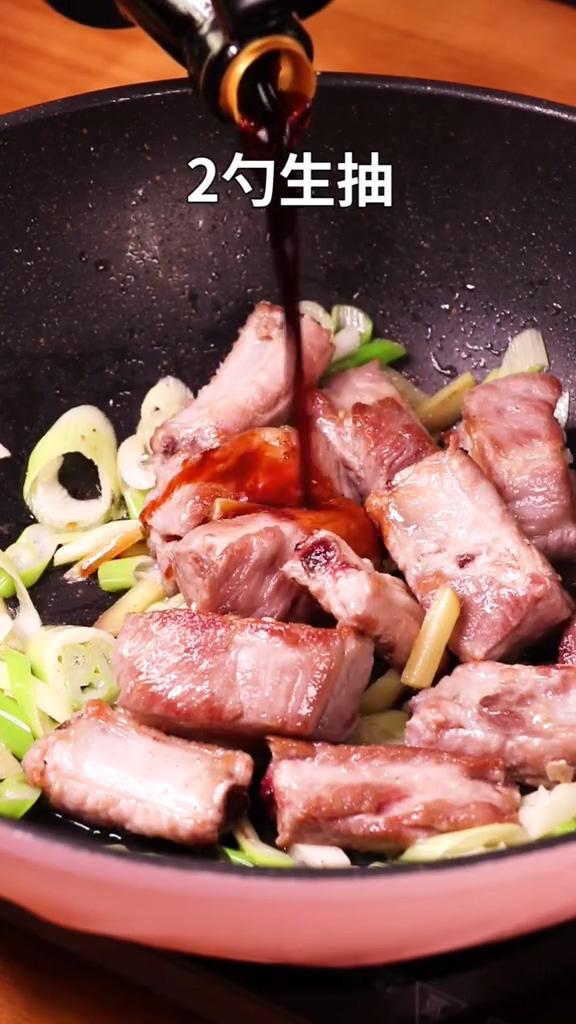 可樂排骨的做法-酸甜味炒菜譜