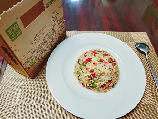 胚芽米蛋炒飯的做法-家常味炒菜譜