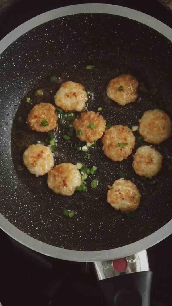 mini雞肉蔬菜餅的做法-家常味煎菜譜