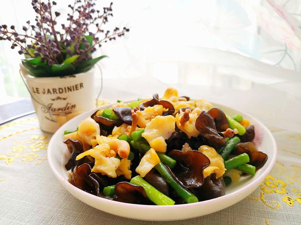 蒜苔炒假鮑魚的做法-咸鮮味炒菜譜