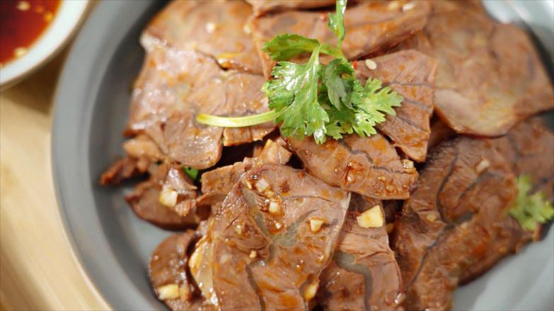 涼拌鹵牛肉【孔老師教做菜】的做法-家常味鹵菜譜-易網健康養生網 涼拌鹵牛肉【孔老師教做菜】的做法-家常味鹵菜譜