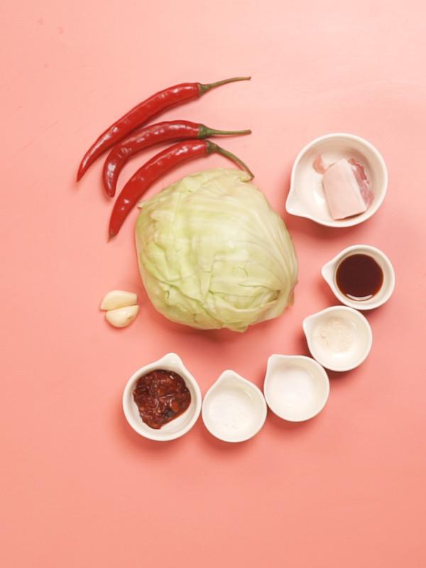 干鍋包菜的做法-家常味炒菜譜