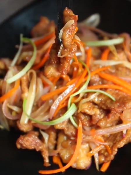 鍋包肉的做法-咸鮮味炒菜譜