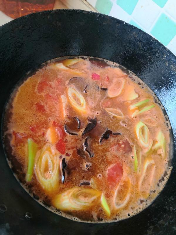 西紅柿燉巴沙魚的做法-家常味炒菜譜