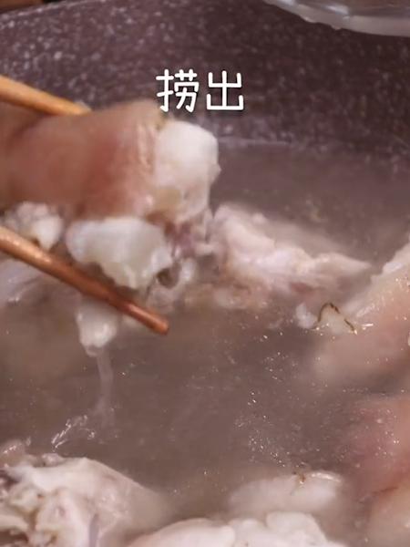 紅燒豬蹄的做法-家常味炒菜譜