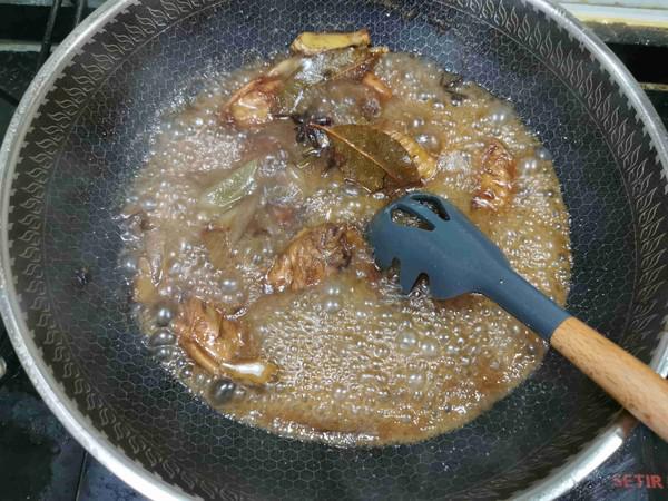 一瓶可樂玩轉(zhuǎn)一道菜——可樂雞翅的做法-家常味燒菜譜