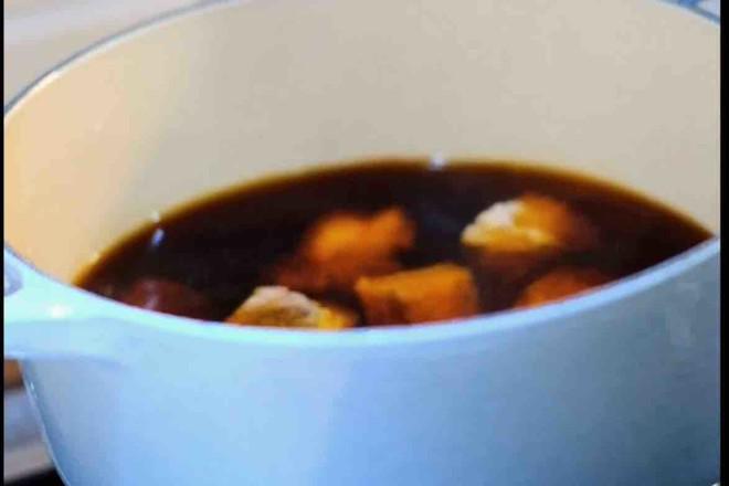 鵪鶉蛋燒排骨的做法-咸鮮味燒菜譜-易網(wǎng)健康養(yǎng)生網(wǎng) 鵪鶉蛋燒排骨的做法-咸鮮味燒菜譜