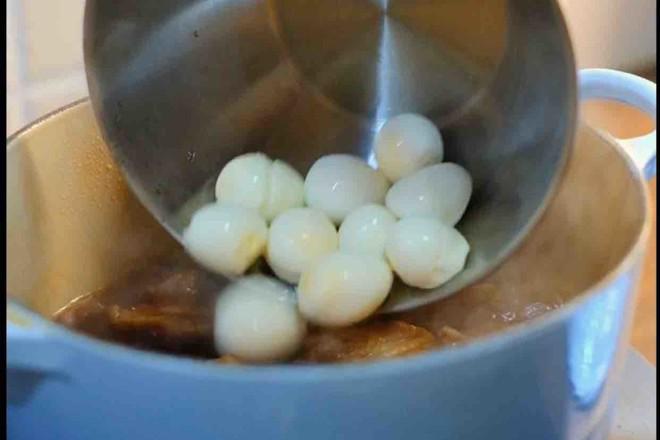 鵪鶉蛋燒排骨的做法-咸鮮味燒菜譜-易網(wǎng)健康養(yǎng)生網(wǎng) 鵪鶉蛋燒排骨的做法-咸鮮味燒菜譜