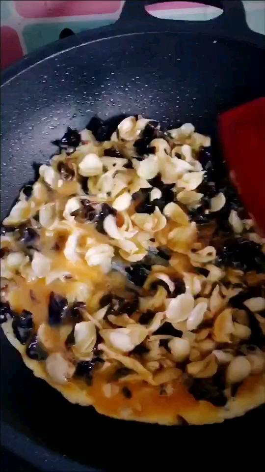 雞蛋煎百合的做法-家常味炒菜譜