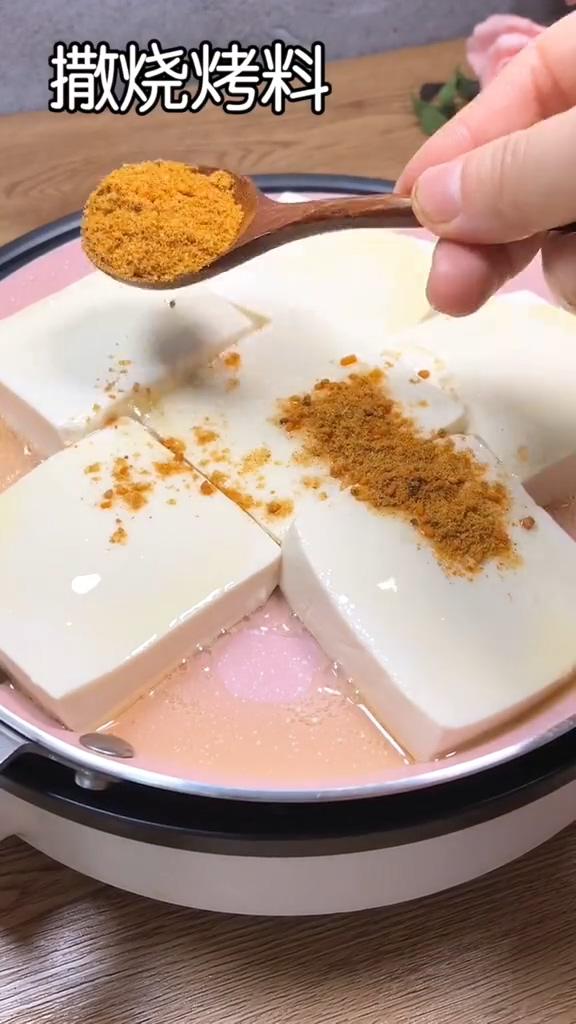 香煎豆腐的做法-咸鮮味煎菜譜