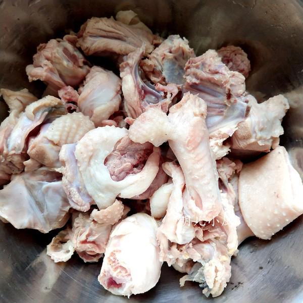 燉炒大公雞的做法-家常味燉菜譜