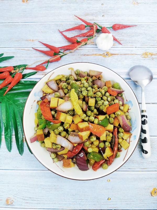 辣炒鮮豌豆的做法-香辣味炒菜譜