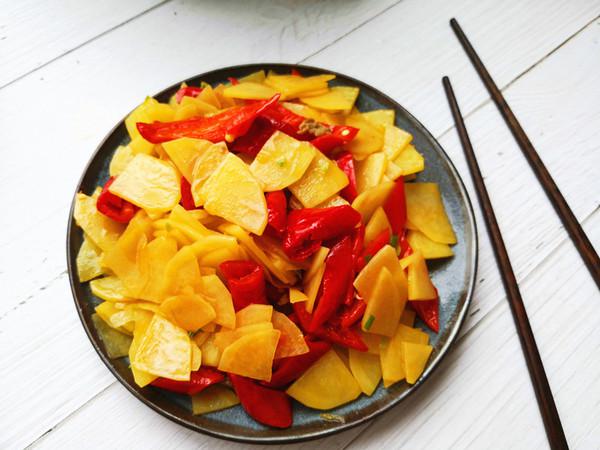 尖椒土豆片的做法-香辣味炒菜譜