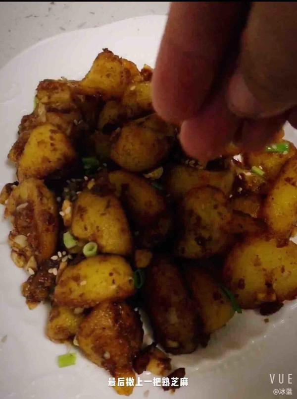 孜然椒鹽小土豆的做法-家常味煎菜譜