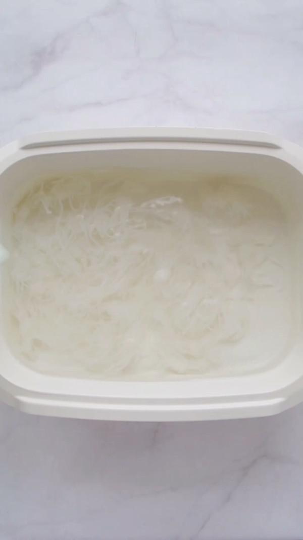 涼拌酸辣魔芋結(jié)的做法-酸辣味拌菜譜