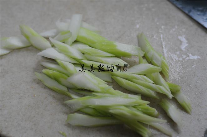白菜苔炒凍豆腐的做法-家常味炒菜譜-易網健康養生網 白菜苔炒凍豆腐的做法-家常味炒菜譜