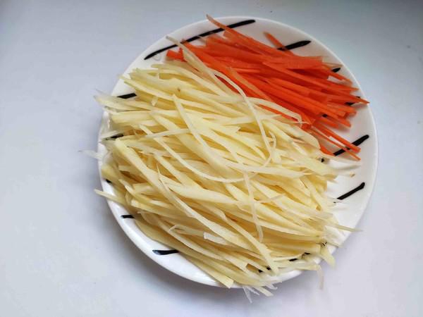 涼拌土豆絲的做法-家常味拌菜譜