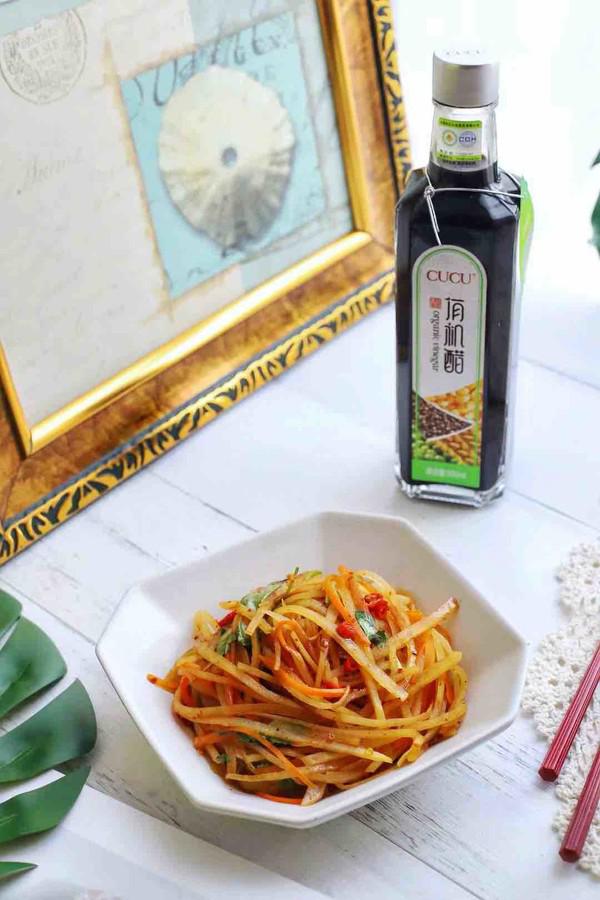 涼拌土豆絲的做法-家常味拌菜譜