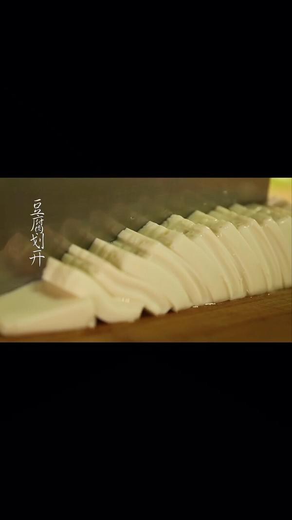 皮蛋豆腐的做法-咸鮮味拌菜譜-易網(wǎng)<a href=http://m.henggaotouzi.com/ target=_blank class=infotextkey>健康養(yǎng)生</a>網(wǎng) 皮蛋豆腐的做法-咸鮮味拌菜譜