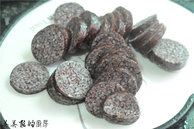 血粑拌黃瓜的做法-家常味拌菜譜-易網(wǎng)健康養(yǎng)生網(wǎng) 血粑拌黃瓜的做法-家常味拌菜譜