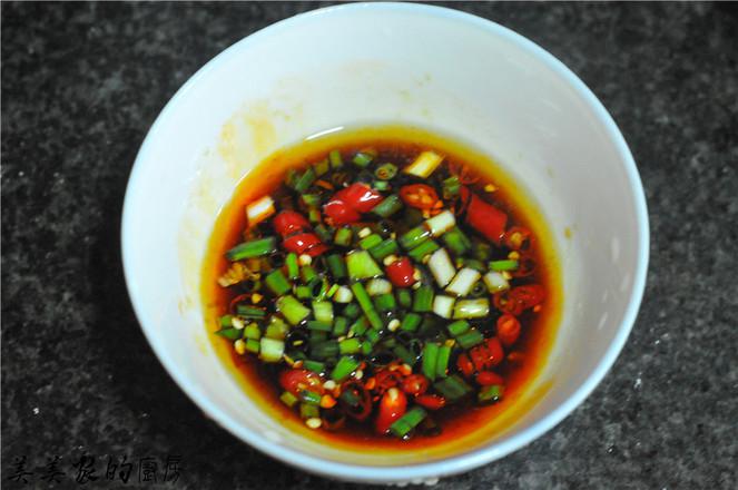 血粑拌黃瓜的做法-家常味拌菜譜-易網(wǎng)健康養(yǎng)生網(wǎng) 血粑拌黃瓜的做法-家常味拌菜譜