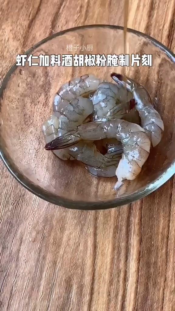 蝦仁豆腐煲的做法-咸鮮味燉菜譜-易網<a href=http://m.henggaotouzi.com/ target=_blank class=infotextkey>健康養生</a>網 蝦仁豆腐煲的做法-咸鮮味燉菜譜