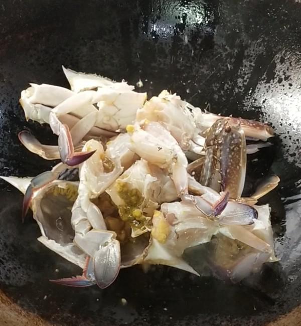 蔥姜梭子蟹的做法-咸鮮味炒菜譜