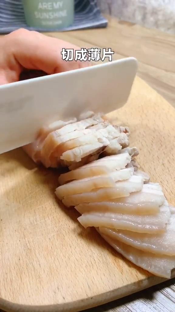 青椒回鍋肉的做法-咸鮮味炒菜譜