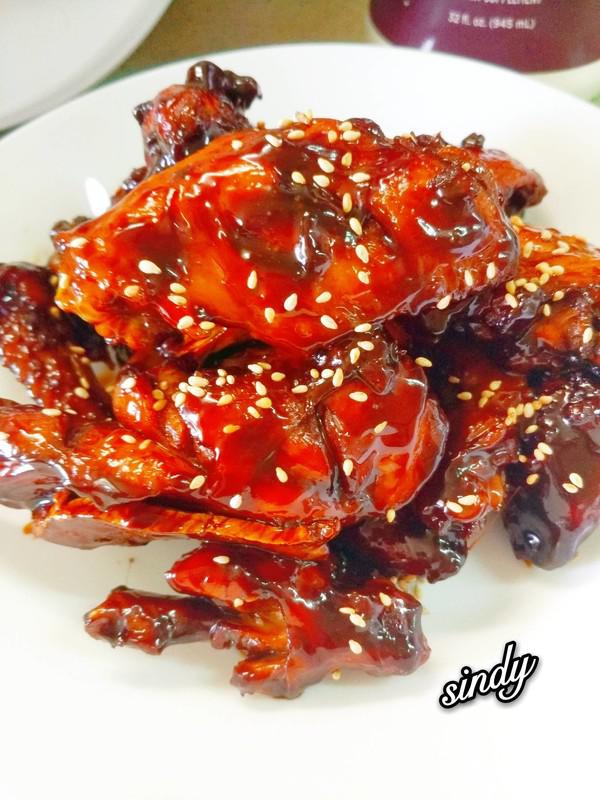 無(wú)油紅燒雞翅的做法-咸鮮味燒菜譜