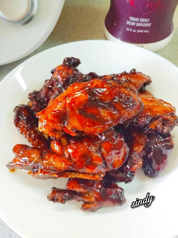 無(wú)油紅燒雞翅的做法-咸鮮味燒菜譜
