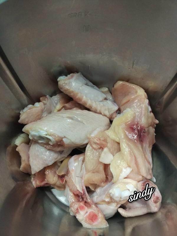 無(wú)油紅燒雞翅的做法-咸鮮味燒菜譜