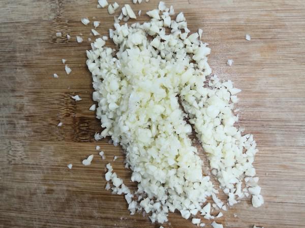 蒜香羅氏蝦的做法-蒜香味炒菜譜