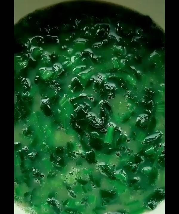 《菠菜雞蛋羹》的做法-咸鮮味蒸菜譜